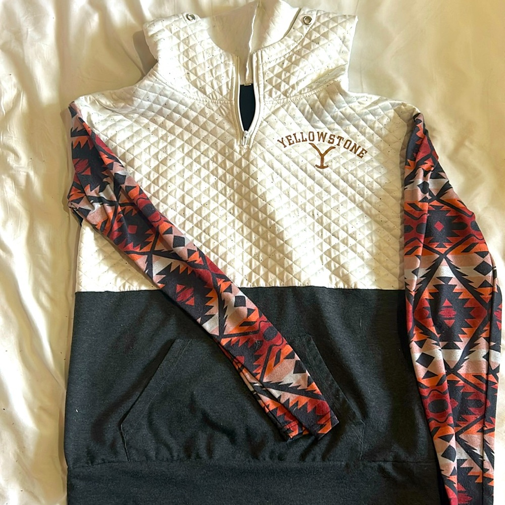 Yellowstone Aztec Print Hoddie